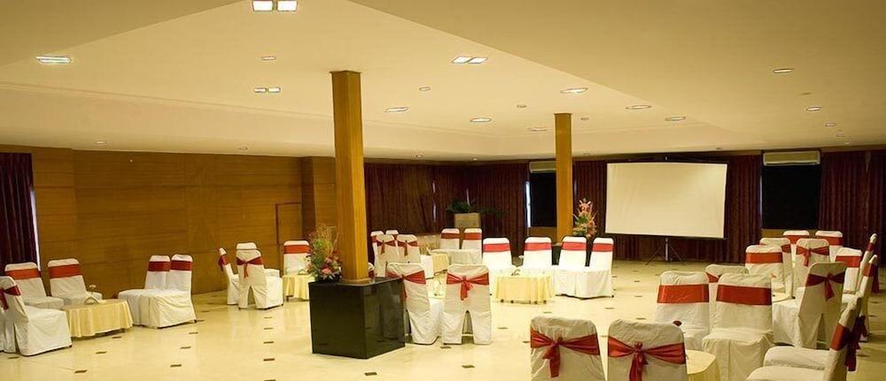 Hotel Ramanashree Brunton Bangalore Exterior foto